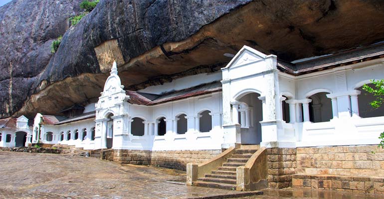 Dambulla Cave Temple